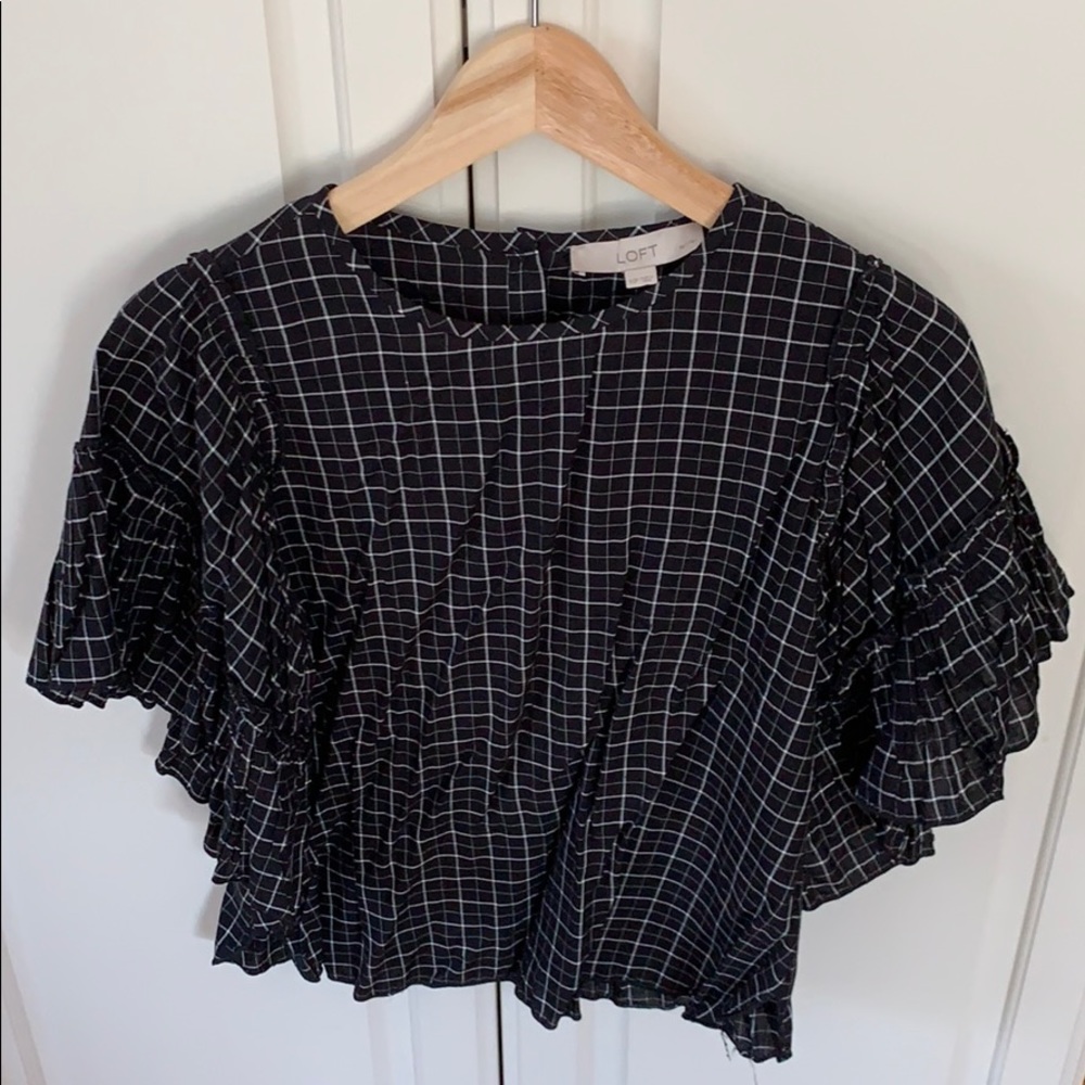 Black plaid top